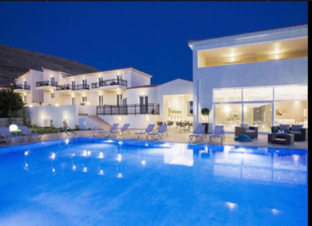 Ammos Suites Plati  Bagian luar foto