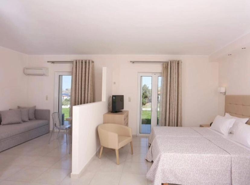 Ammos Suites Plati  Bagian luar foto