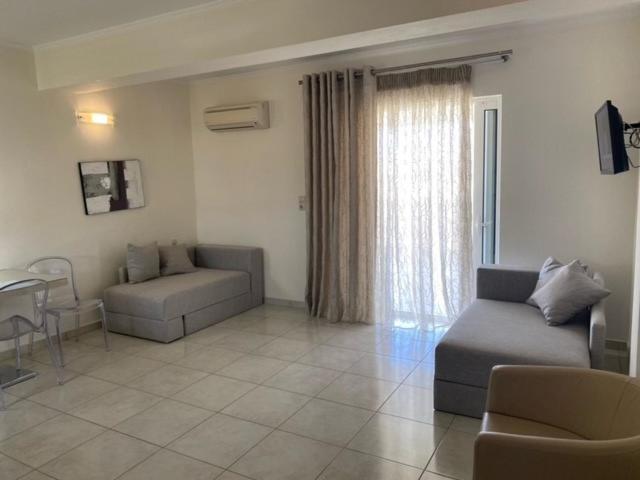 Ammos Suites Plati  Bagian luar foto